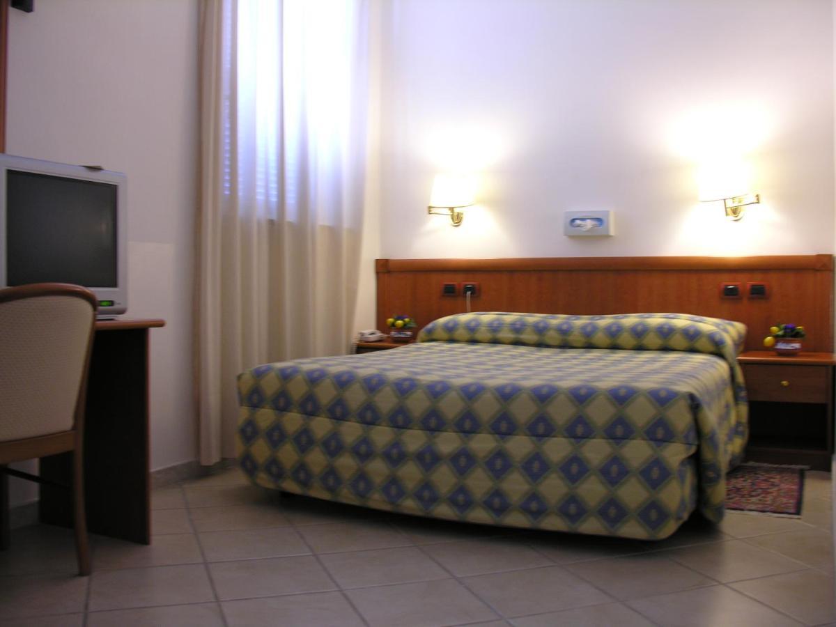 Hotel San Marco Roma Phòng bức ảnh